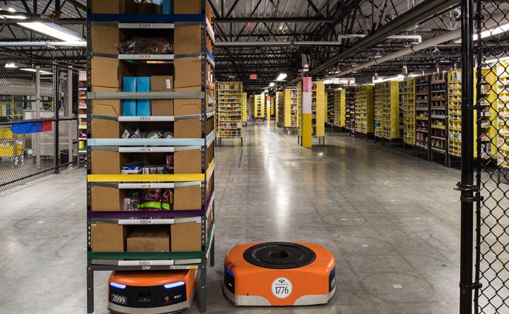 робот на складі Amazon