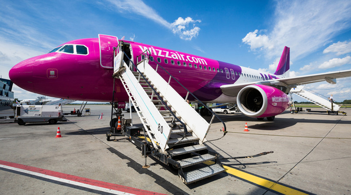 акция от лоукостера Wizz Air