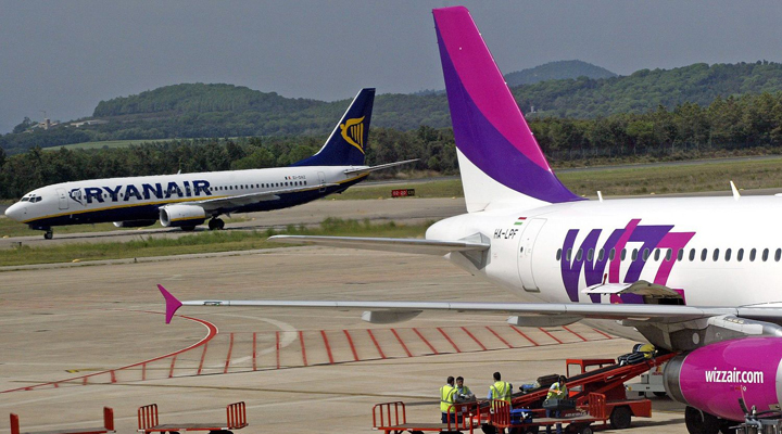 оштрафованы лоукостеры Wizz Air та Ryanair