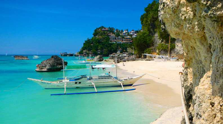 Боракай відкриють для туристів