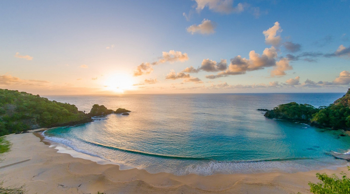 отдых на пляже Baia do Sancho