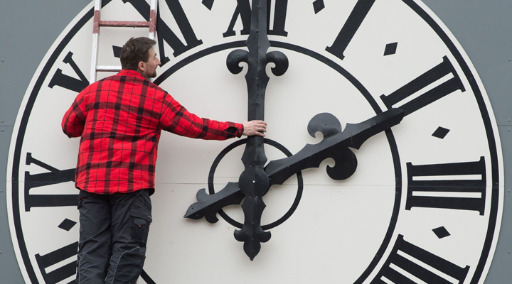 , отказ от перехода на зимнее и летнее время