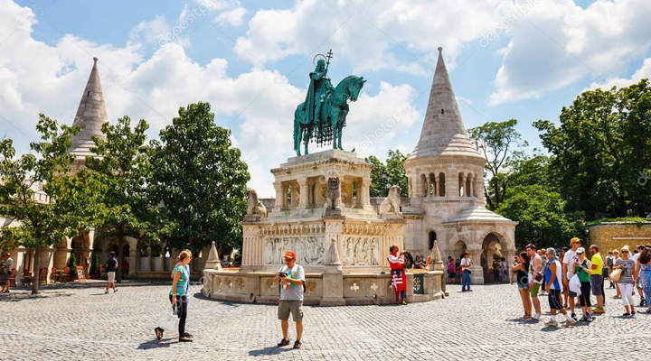 туристи в Будапешті