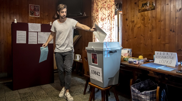 сатирична партія