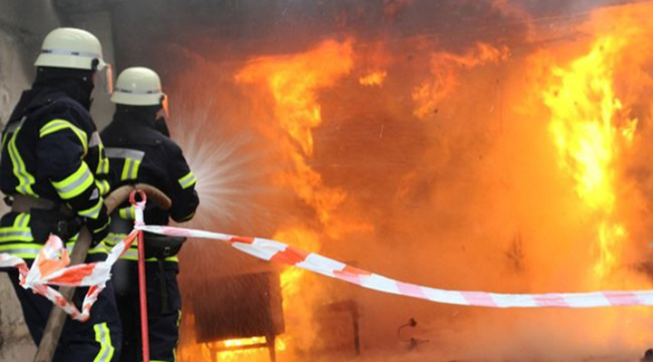 65 пожарных тушили пожар в отеле в Одессе