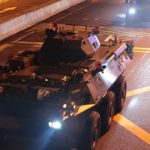 Китай вводит новые войска в Гонконг на фоне массовых протестов