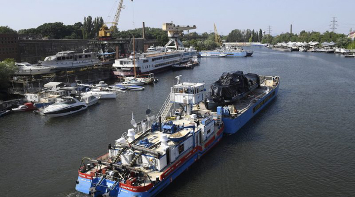 затоплення круїзного лайнера Hableana, затонулого після зіткнення з кораблем-готелем