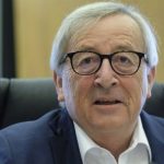 Проблеми зі здоров'ям Юнкера. Він перервав свою відпустку через термінову операцію Проблеми зі здоров'ям Юнкера. Він перервав свою відпустку через термінову операцію