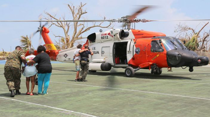 ураган наближається до південно-східного узбережжя США