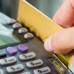 В Україні почнеться масовий перехід на безготівкові розрахунки В Україні почнеться масовий перехід на безготівкові розрахунки