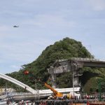 Тайвань: Обрушился высокий мост. 10 человек ранены, несколько пропали без вести Тайвань: Обрушился высокий мост. 10 человек ранены, несколько пропали без вести