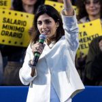 Мэр Рима: Нам не нужны туристы-саранча Мэр Рима: Нам не нужны туристы-саранча