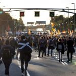 Барселона: Протесты во время визита короля. «Гильотина для сатрапов»