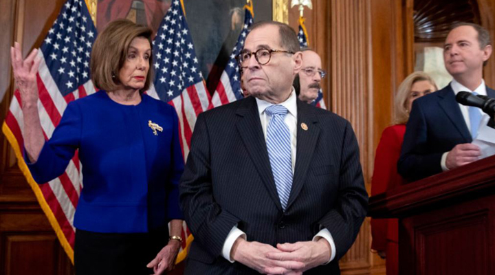 демократи звинуватили Дональда Трампа в зловживанні владою