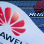 Huawei планує побудувати завод в Європі