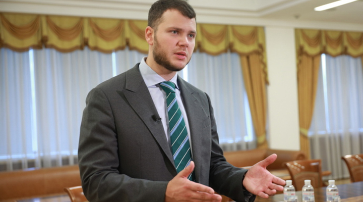 министр инфраструктуры Владислав Криклий за увеличение доли лоукостеров