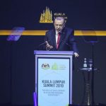 Эрдоган пригрозил США ответным ударом