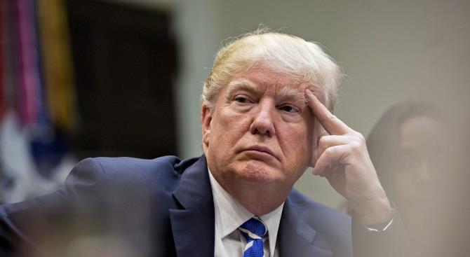 Демократы выступают за свержение президента Трампа