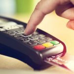 Безналичные расчеты становятся все больше популярны среди украинцев Безналичные расчеты становятся все больше популярны среди украинцев