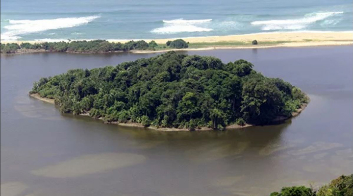 Індонезія втратила два острови, які пішли під воду