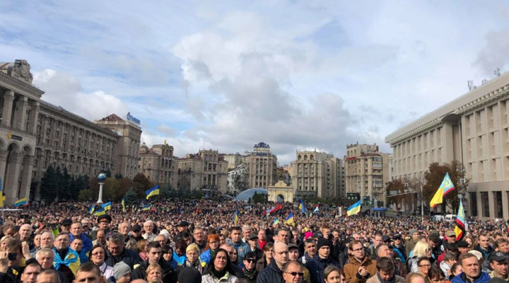 опрос об уровне жизни украинцев
