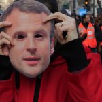 Во Франции начали рассмотрение скандальной пенсионной реформы Во Франции начали рассмотрение скандальной пенсионной реформы