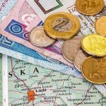 Які зарплати отримують українці в Польщі Які зарплати отримують українці в Польщі