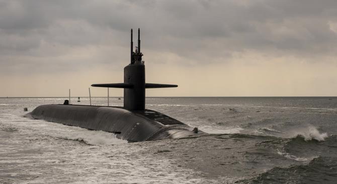 США развернули программу установки маломощного ядерного оружия на подводные лодки
