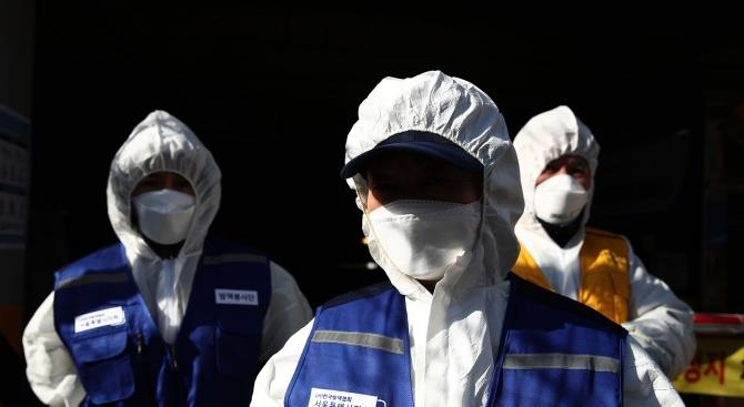 Десятки стран направили гуманитарную помощь в Китай для борьбы с коронавирусом