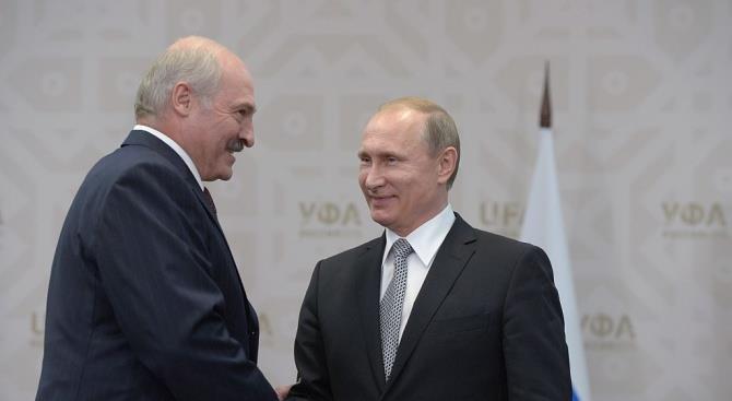 Путин и Лукашенко не пришли к соглашению по нефтяному спору и отправились играть в хоккей