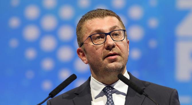 VMRO-DPMNE обещает более высокую заработную плату, пенсии и 8% фиксированный налог