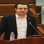 Макрон пише Курті про скасування митних зборів Сербії