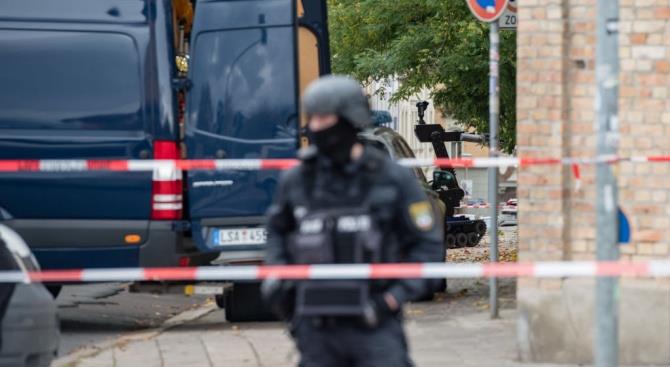 Стрелок из Ханау был найден мертвым в своем доме