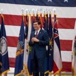 Эспер: Мы модернизируем ядерный арсенал ... пытаясь сдержать войну Эспер: Мы модернизируем ядерный арсенал ... пытаясь сдержать войну