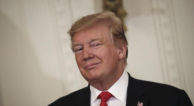 Трамп заявил, что готов лично подписать мирное соглашение с талибами