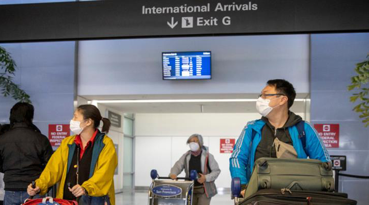 з лікарні випущена людина, інфікована коронавірусом