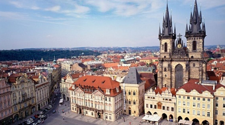 обмеження владою Праги можливості короткочасної оренди житла туристами