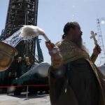 Русская церковь собирается прекратить освящать оружие Русская церковь собирается прекратить освящать оружие