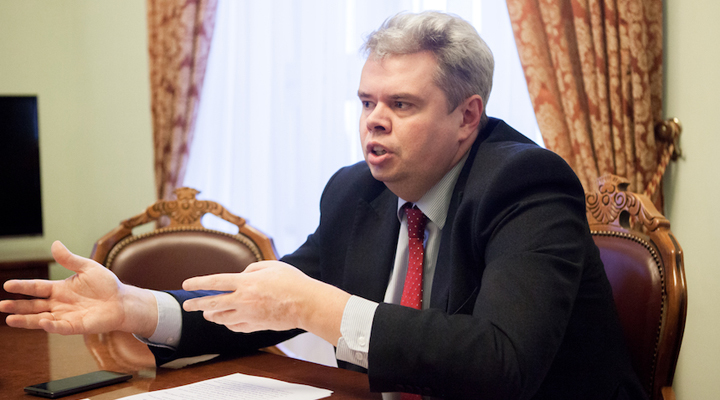 заступник глави НБУ Дмитро Сологуб