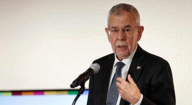 Президент Австрии: мы должны проявлять больше обязательств по приему мигрантов