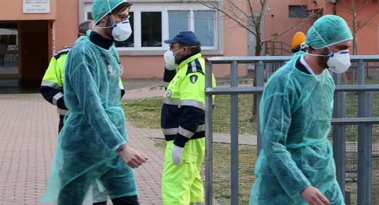 близько 300 мільйонів школярів по всьому світу знаходяться на канікулах через епідемію коронавіруса