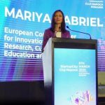 Марія Габріель відкрила форум для молодих підприємців в Румунії Марія Габріель відкрила форум для молодих підприємців в Румунії