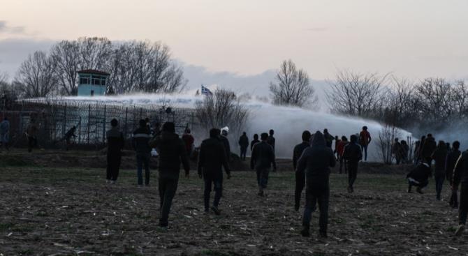 Греция расширяет забор вдоль границы с Турцией