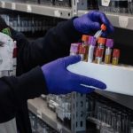 Число зараженных коронавирусом растет в Австрии, Швейцарии и Испании Число зараженных коронавирусом растет в Австрии, Швейцарии и Испании