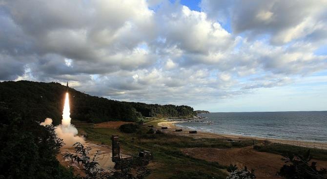 Северная Корея выпустила три неопознанных снаряда