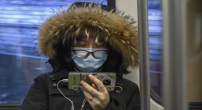 Копы шантажировали китайцев в Париже за ношение масок