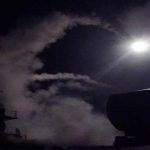 Американская ракета наносит удар по Ираку в ответ на убийство американского солдата Американская ракета наносит удар по Ираку в ответ на убийство американского солдата