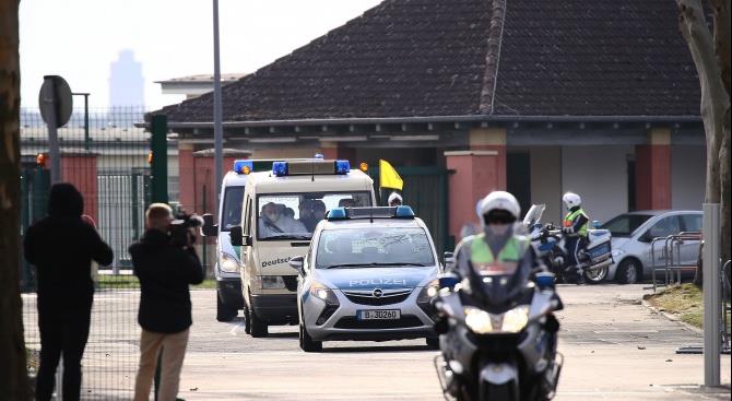 Германия приостанавливает свои программы для беженцев из-за коронавируса