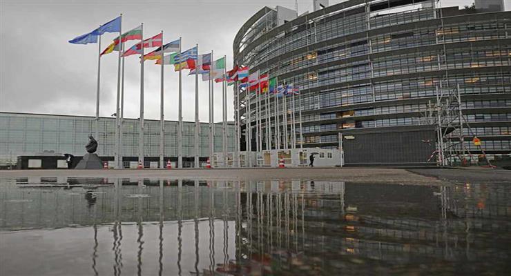 ЕП проголосовала за первые три пакета мер против воздействия коронавируса