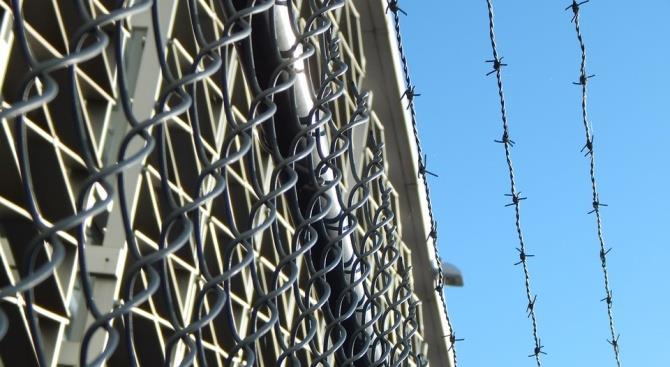 в Німеччині звільнять близько 1000 в'язнів